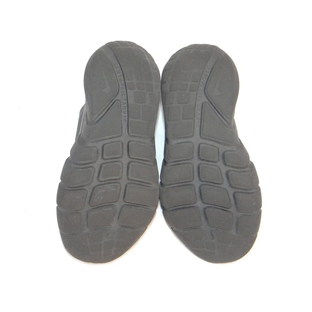 Nike Dynamo Go‎ FlyEase Kids Black Anthracite Sneakers DJ6040-001 Size 13.5C
